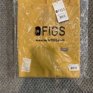 FIGS scrub top